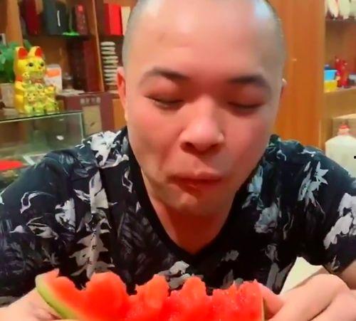 吃瓜民哥,网络红人的崛起与影响力