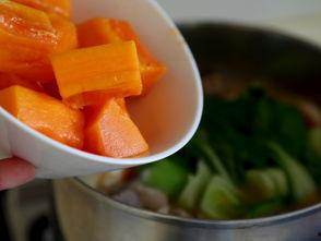 拉年糕吃瓜,探寻传统美食与夏日清凉的完美邂逅