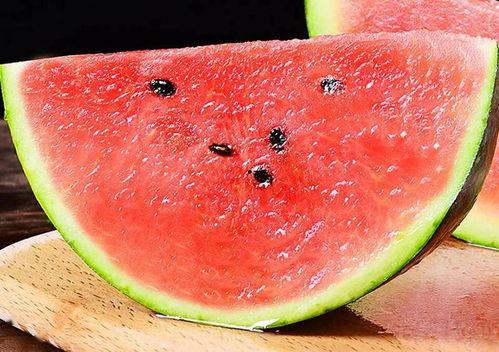 王拉拉吃瓜,揭秘娱乐圈幕后故事