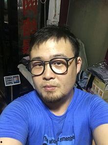 吃瓜大叔照片图片,捕捉生活中的趣味瞬间