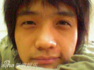 吃瓜大黄脸,揭秘娱乐圈的“瓜田”风云